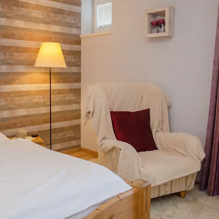 Konukevi Herberts Stubn 3*