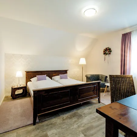 Herberts Stubn Pensión Feldkirchen bei Graz