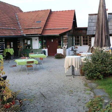 Konukevi Herberts Stubn 3*